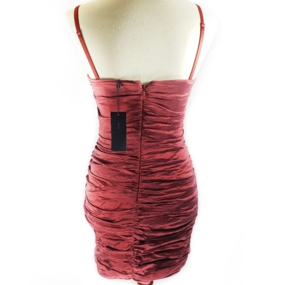 🔥BCBGMAXAZRIA Tristina Strapless Rushed dress. 6 - Picture 5 of 6